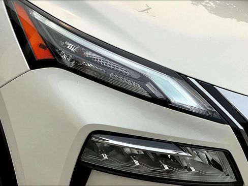 Certified 2023 Nissan Rogue SV AWD/4WD image 31
