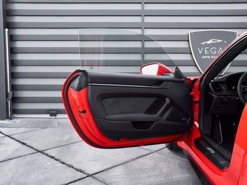 Used 2025 Porsche 911 GT3 w/ Chrono Package image 26