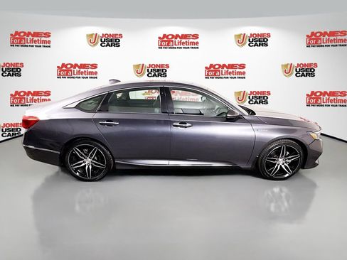 Used 2021 Honda Accord Touring image 18