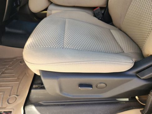 Used 2020 Ford F350 XLT w/ FX4 Off-Road Package image 23