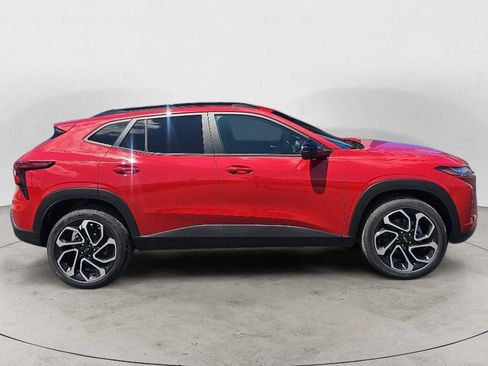 New 2026 Chevrolet Trax RS w/ Driver Confidence Package FWD image 2