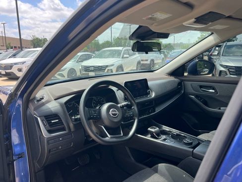 Used 2023 Nissan Rogue SV AWD/4WD image 21