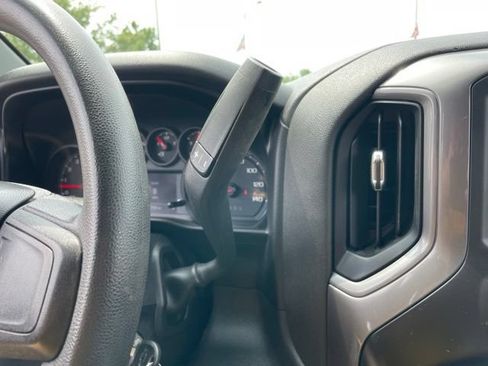 Used 2019 Chevrolet Silverado 1500 Custom Trail Boss w/ Custom Convenience Package AWD/4WD image 20