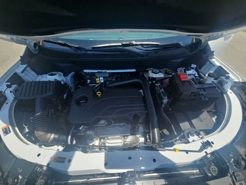 Used 2026 Chevrolet Equinox LT FWD image 21