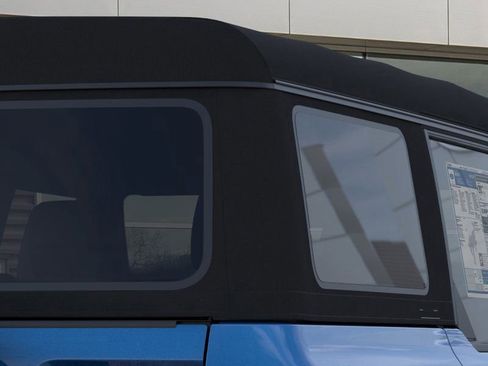 New 2025 Ford Bronco 4-Door image 25