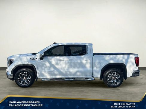 New 2026 GMC Sierra 1500 SLE w/ Preferred Package RWD image 3