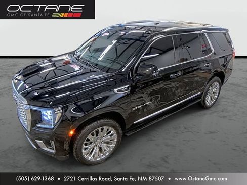 Used 2022 GMC Yukon Denali w/ Denali Ultimate Package AWD/4WD image 1