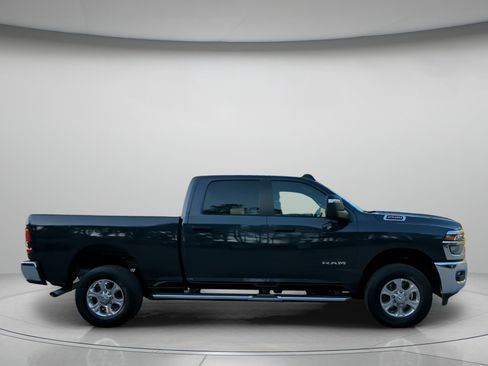 Used 2026 RAM 2500 Big Horn AWD/4WD image 33