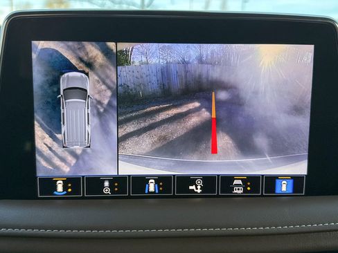 Used 2021 Chevrolet Suburban High Country image 25