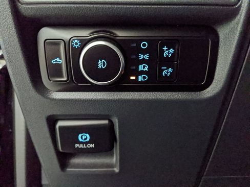 Used 2024 Ford F150 STX AWD/4WD image 12