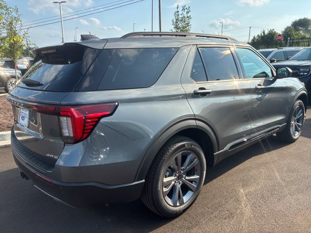New 2026 Ford Explorer Active w/ Active Comfort Package AWD/4WD image 10
