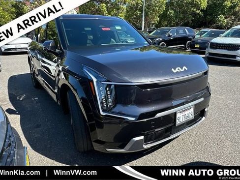 Certified 2024 Kia EV9 Land AWD/4WD image 1
