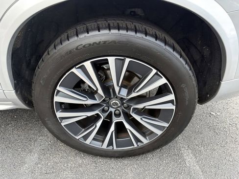 Used 2022 Volvo XC90 T6 Momentum w/ Advanced Package image 26