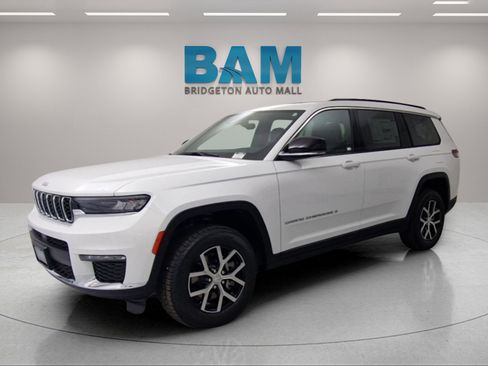 New 2025 Jeep Grand Cherokee L Limited image 3