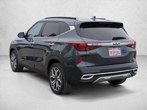 Used 2023 Kia Seltos SX w/ SX Sunroof Package AWD/4WD image 8