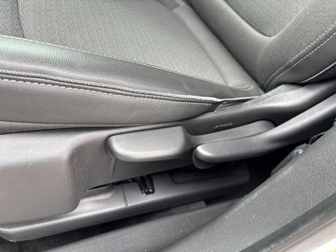 Used 2024 Buick Encore GX Preferred FWD image 23
