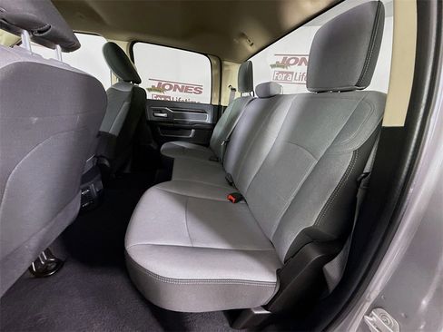 Used 2019 RAM 2500 Big Horn image 26