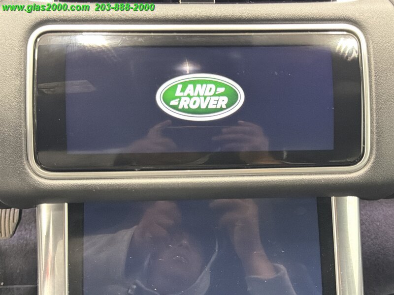 Used 2020 Land Rover Range Rover Sport HSE AWD/4WD image 27