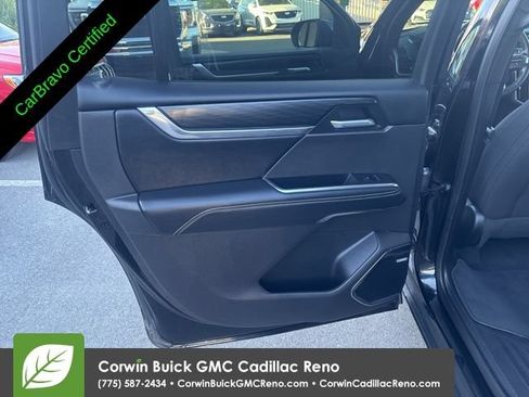 Certified 2025 GMC Acadia Elevation AWD/4WD image 25
