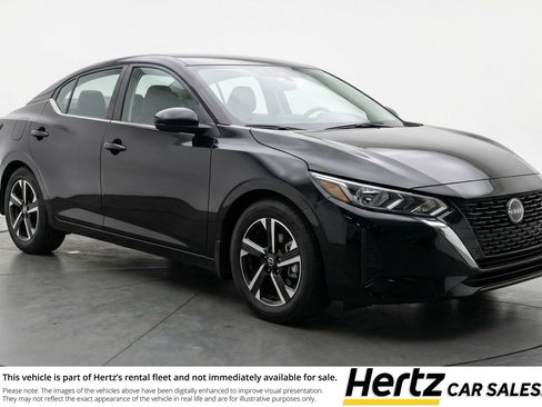 Used 2025 Nissan Sentra SV image 1