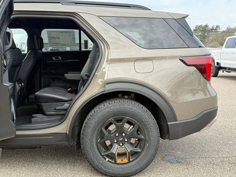 New 2026 Ford Explorer Tremor AWD/4WD image 32