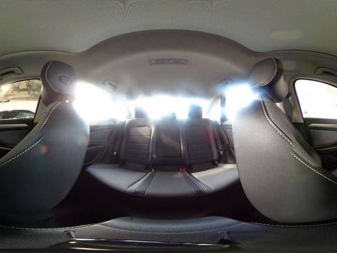 Used 2025 Volkswagen Jetta SE image 41