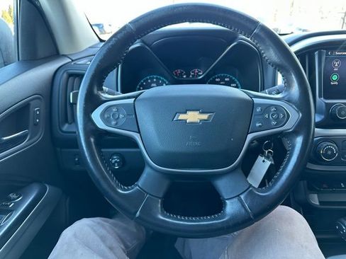 Used 2020 Chevrolet Colorado LT image 34