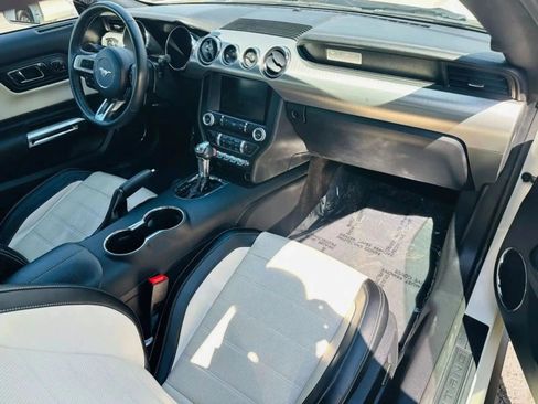 Used 2015 Ford Mustang 50 Years RWD image 10