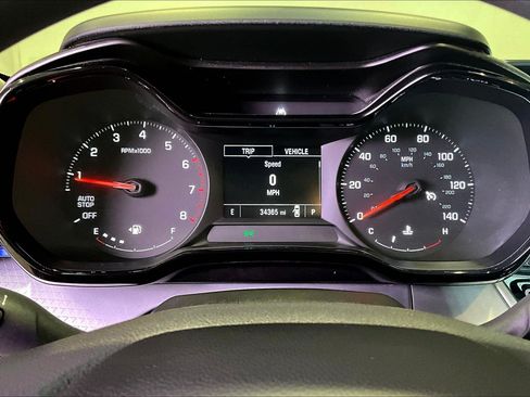 Used 2025 Chevrolet Trax LS w/ LS Convenience Package FWD image 14