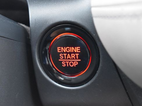 Used 2024 Honda HR-V EX-L image 7