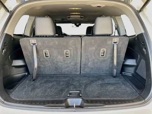 Used 2021 Honda Pilot Touring image 28