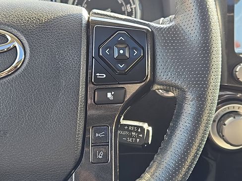 Used 2023 Toyota 4Runner TRD Off-Road Premium image 23