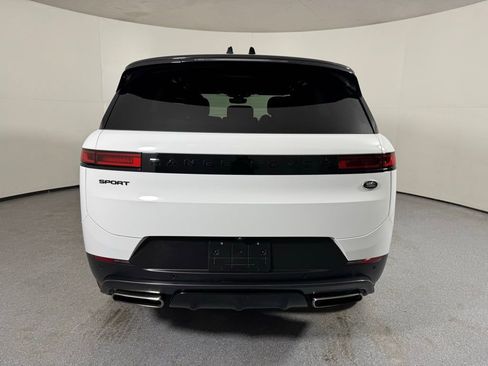 Used 2023 Land Rover Range Rover Sport SE AWD/4WD image 7