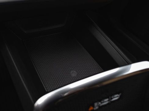 New 2026 Chevrolet Equinox ACTIV image 18