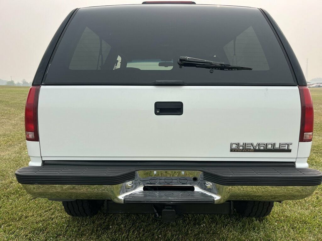 Used 1996 Chevrolet Tahoe 4WD 2-Door image 4