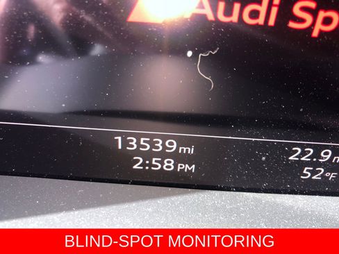 Used 2023 Audi RS 7 4.0T image 10