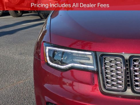 Used 2020 Jeep Grand Cherokee Altitude RWD image 10