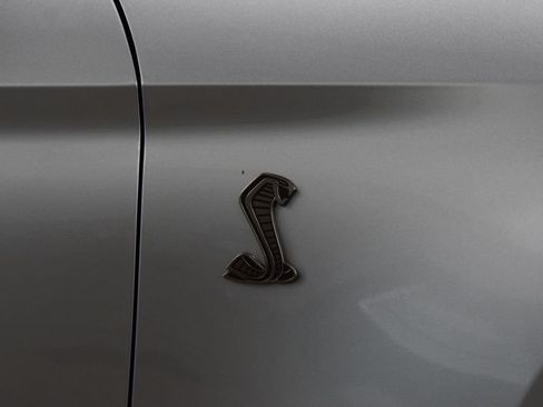 Used 2022 Ford Mustang Shelby GT500 RWD image 18