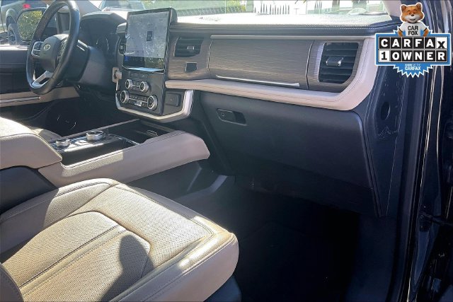 Used 2024 Ford Expedition Max Limited AWD/4WD image 16