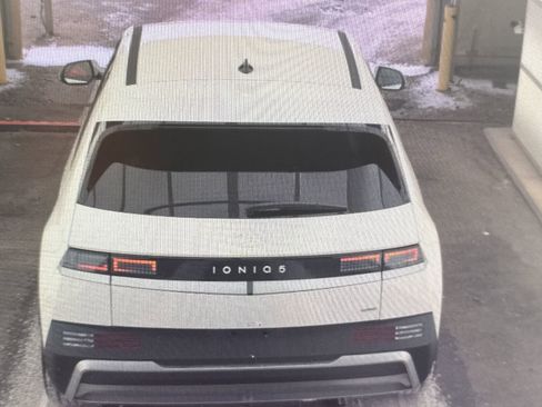 Used 2026 Hyundai Ioniq 5 SEL image 16