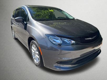Used 2022 Chrysler Voyager LX