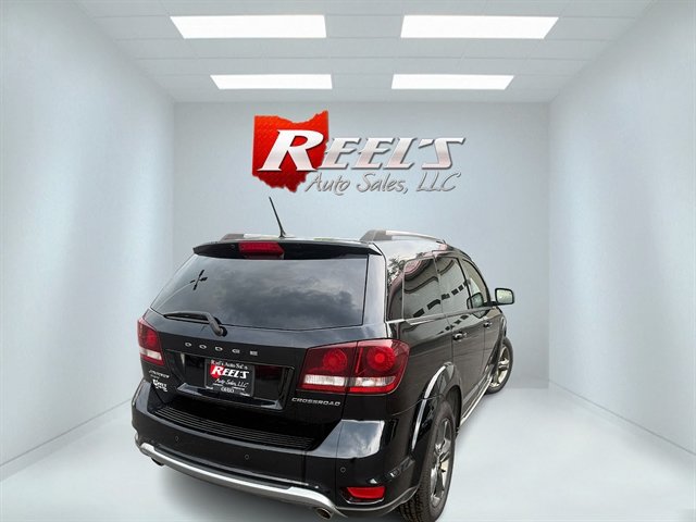 Used 2017 Dodge Journey Crossroad w/ Popular Equipment Group AWD/4WD image 34