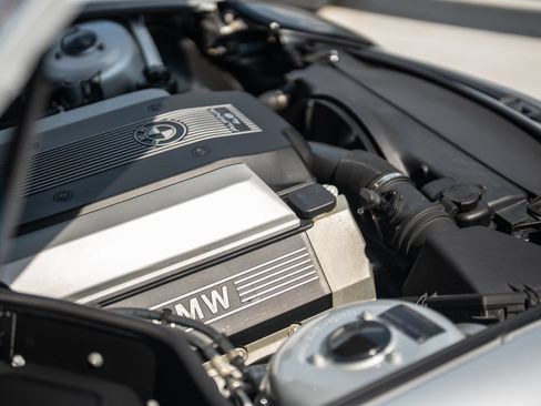 Used 2003 BMW Z8 RWD image 46