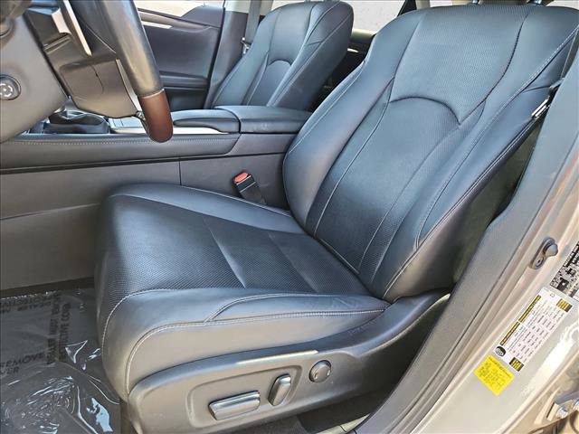 Used 2021 Lexus RX 450h AWD w/ Premium Package image 16