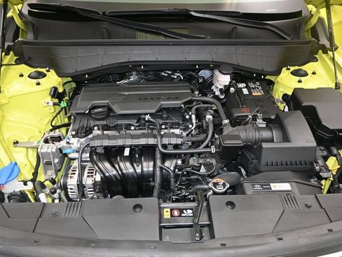 Used 2025 Hyundai Kona SEL AWD/4WD image 28