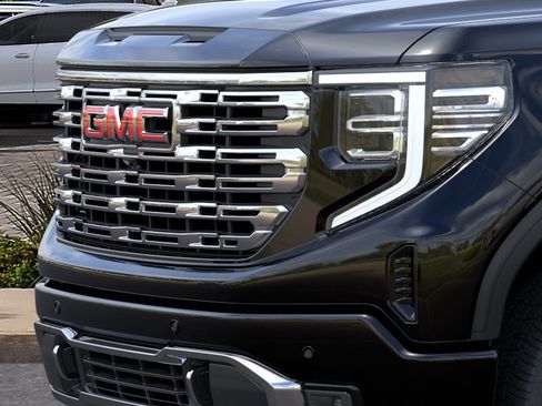 New 2026 GMC Sierra 1500 Denali w/ Denali Reserve Package AWD/4WD image 13