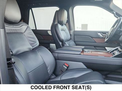 Used 2024 Lincoln Navigator L Reserve AWD/4WD image 31