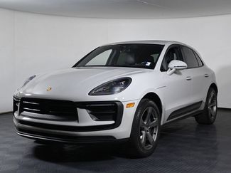 Used 2023 Porsche Macan AWD/4WD video 1
