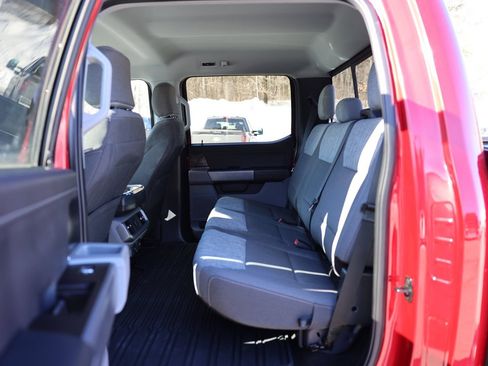 Certified 2022 Ford F150 XLT w/ Equipment Group 302A High image 15