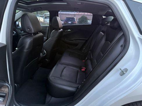 Used 2017 Chevrolet Malibu Premier w/ Premier Sun and Wheel Package FWD image 24